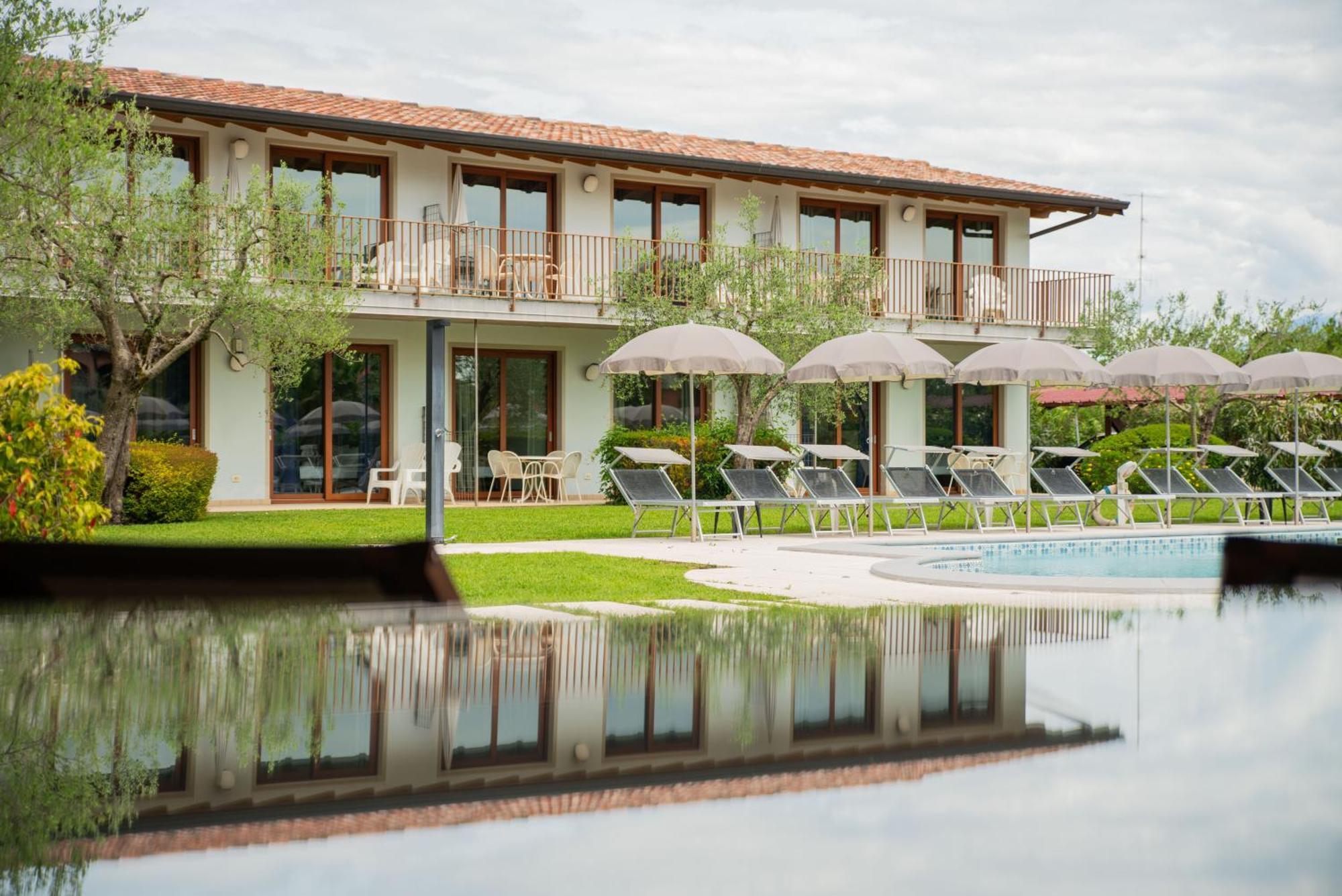 Residence Molino - Holiday Apartments Manerba del Garda Εξωτερικό φωτογραφία