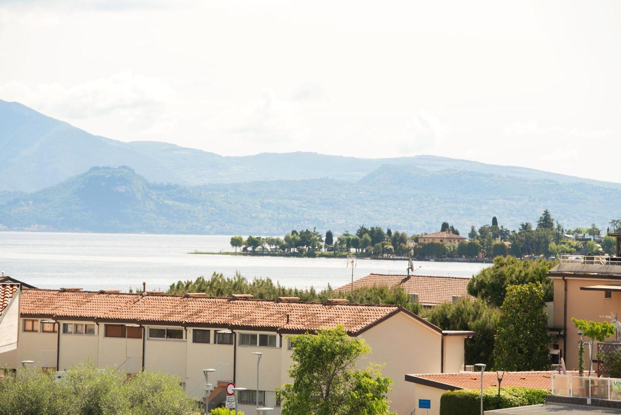 Residence Molino - Holiday Apartments Manerba del Garda Εξωτερικό φωτογραφία